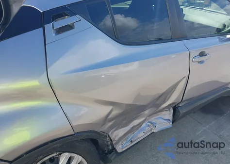 2019 Toyota C-Hr Le z USA, uszkodzony, nr VIN JTNKHMBX4K1021719